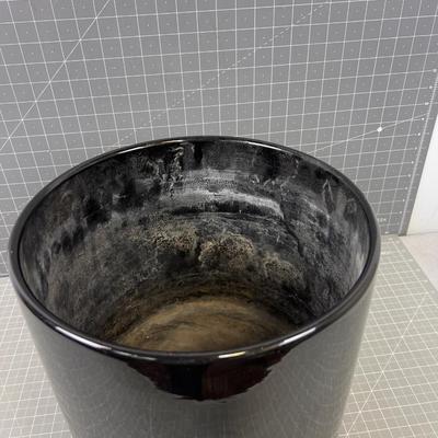 Gainey Ceramic AC12 PLANTER Black 