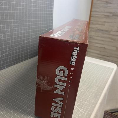 TIPTON Ultra Gun Vice, New in the Box. 