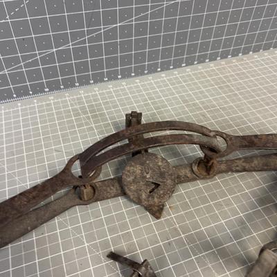 Victor Zero Spring Hold Leg Traps No. 4 