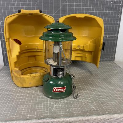 Coleman Lantern  Green 220 J In Hard Case Tan