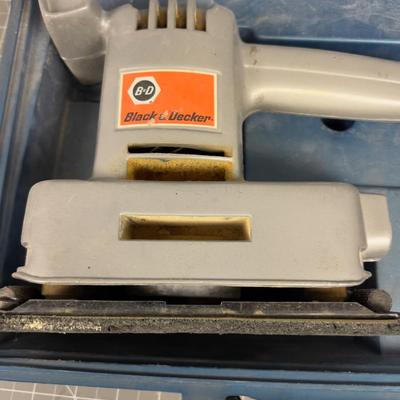 Black & Decker Sander 
