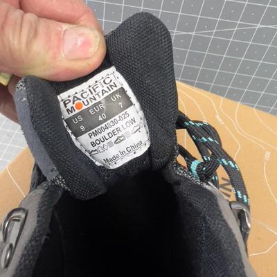 Men's NEW Pacific Mountain Charcoal Hiking Shoe