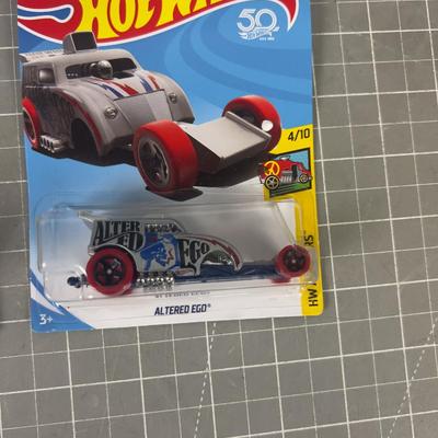 4 NEW Hot Wheels On the Card