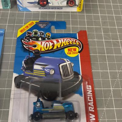 4 NEW Hot Wheels On the Card