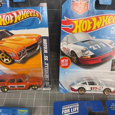 4 NEW Hot Wheels On the Card