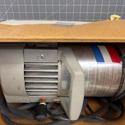 3/4 HP Air Compressor LIKE NEW
