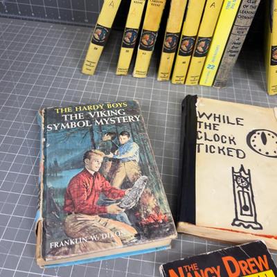 Nancy Drew Lot WOW! 