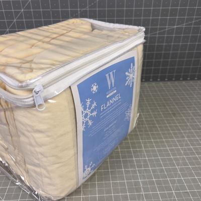 KING Size New Flannel Sheets, NEW Cream Color