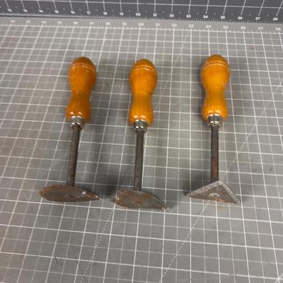 Brookstone Scraper Shaper Tools for Artful things like clay
