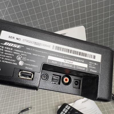 BOSE Solo 5 Sound Bar with Remote