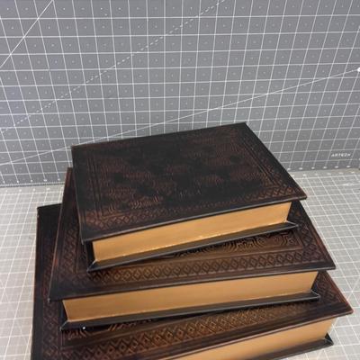 Nested Book Boxes (3) 