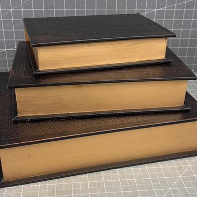 Nested Book Boxes (3) 