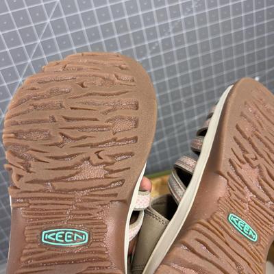 KEEN Whisper Women's Sandel 