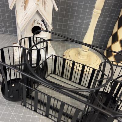 Metal Decorative Items 