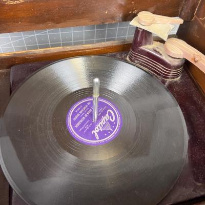General Electric Phonograph Radio 