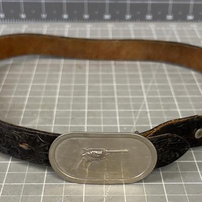 Western Belt - GREAT Buckle of Revolver