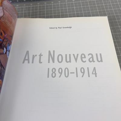 2 Book Art Nouveau and Arts & Crafts