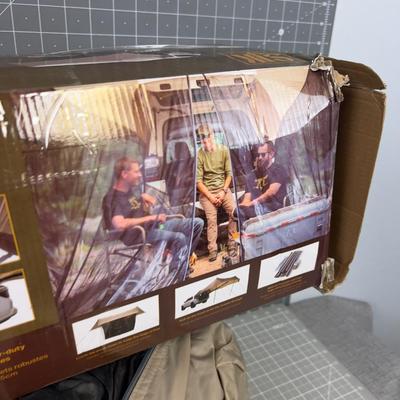 Road House Screen Trap for the Bed of the Truck or SUV 