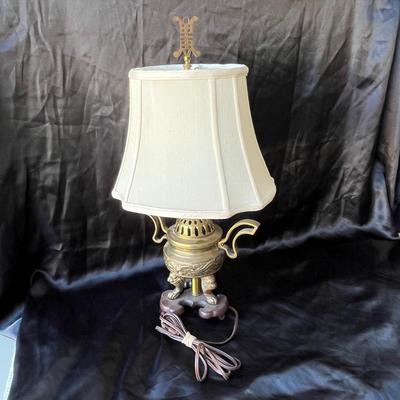 Lot 9 Vintage Brass Oriental Lamp