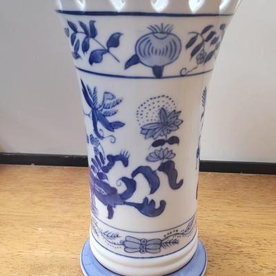 Blue White Formalities Vase Cut-Out Hearts 10.5"