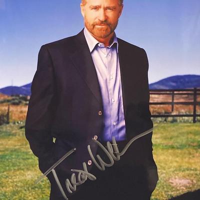 Treat Williams signed photo
