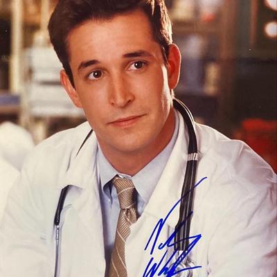 ER Noah Wyle signed photo