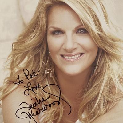 Country singer Trisha Yearwood signed photo