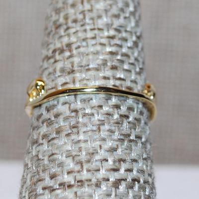 Size 7¼ "Noah's Ark" Style Animal Ring on an All Gold Tone Band (1.6g)