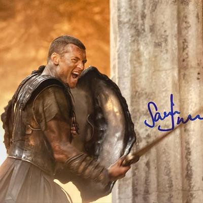 Sam Worthington signed photo. GFA Authenticated