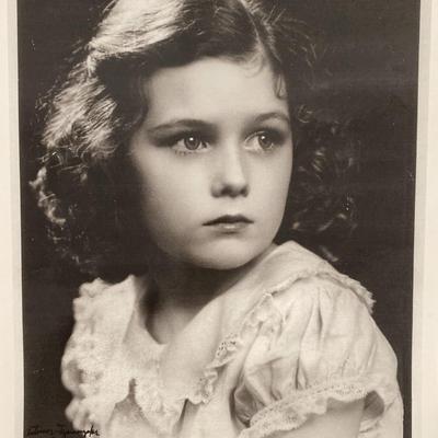 Marilyn Knowlden signed photo