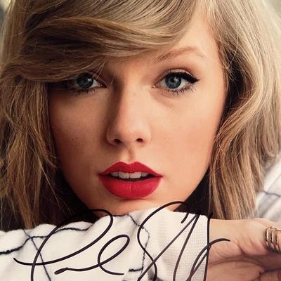 Taylor Swift signed photo