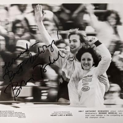 Bonnie Bedelia signed photo