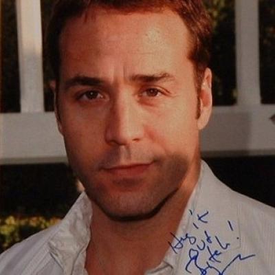 Jeremy Piven signed Entourage photo