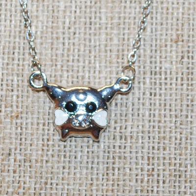 Marked .925 White Heart Shaped Cheeks PIG PENDANT (¾" x ¾") on a Silver Tone Necklace ADJUSTABLE Chain 16"-18" l