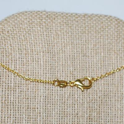 "Shell & Pearl" PENDANT (¼" x ¼") on a Gold Tone Necklace Chain Marked .925 18" L