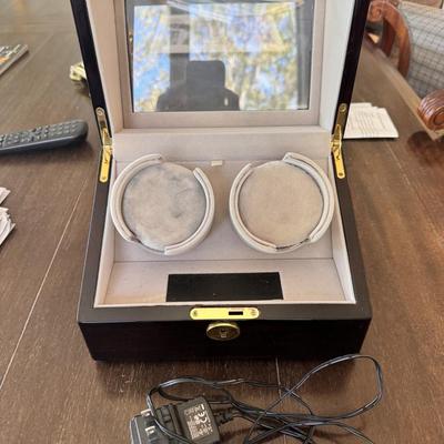 Chiyoda twin watch winder