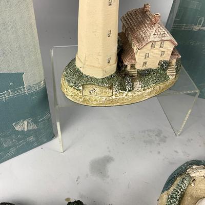 365 Lot of Signed & Numbered Harbour Lights Lighthouses and Water-pitcher