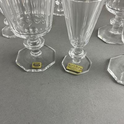 423 Large 24pc Set of Vintage Kosta Boda Karlberg Stemware