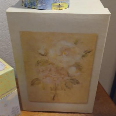Heavy duty gift / storage boxes with brand new 4 pack Albums
