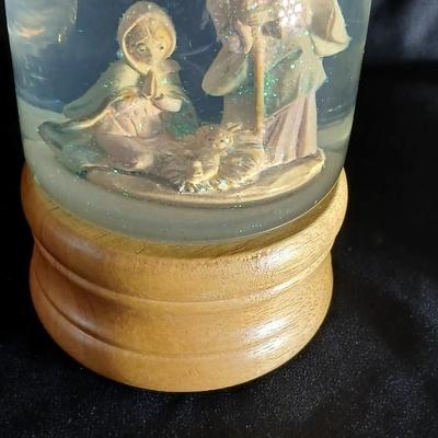 The Christopher collection LEFTON music box bell with nativity RR Marked musical Snow globe and a picture frame