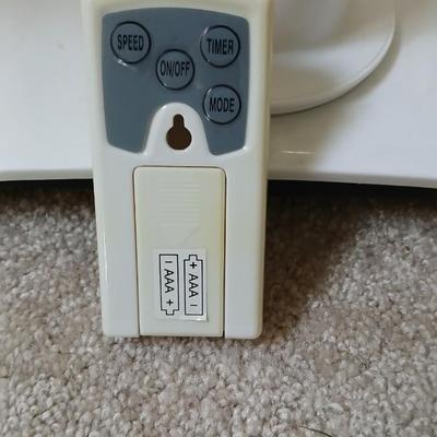 Remote controlled oscillating Home Essentials stand fan with oscillating White-westinghouse desktop fan