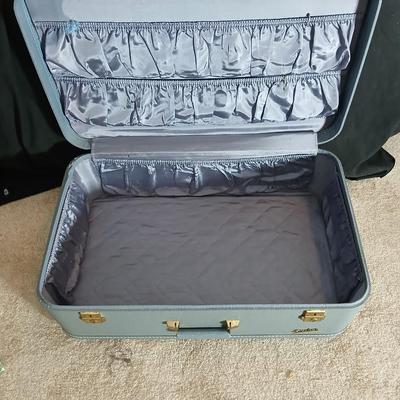 Vintage 3-piece Slimline Luggage set