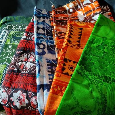 Beautiful fabric pieces from Hawaii - Really cool patterns!