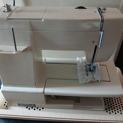 Wonderful condition Wards sewing machine with accessories and case