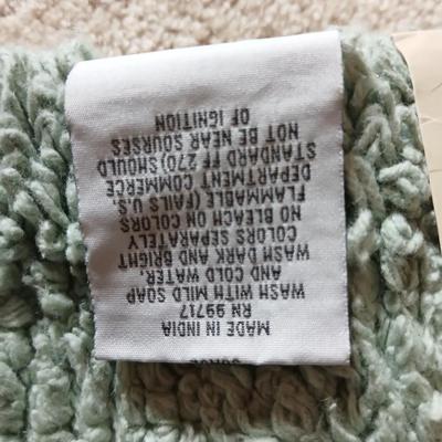 Brand new four-piece Green Mist bath rug set