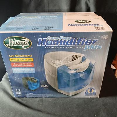 Hunter Carefree Humidifier Evaporative Humidifier Plus 2.2 gallon