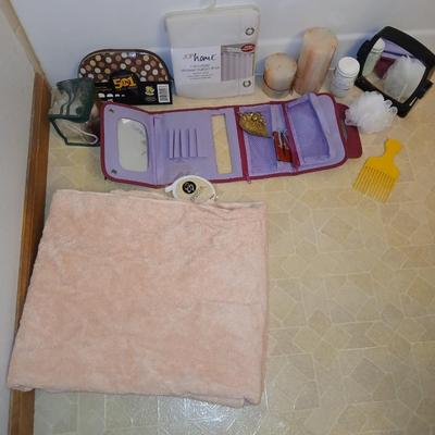 Ladies' spa day! Candles, makeup stoage bags, new shower liner, bath towel, and more