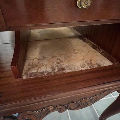 Queen Anne Style Drinks Cabinet (LR-RG)