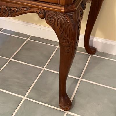 Queen Anne Style Drinks Cabinet (LR-RG)