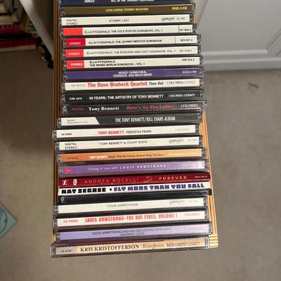 Hundreds of CDs (LR-MG)